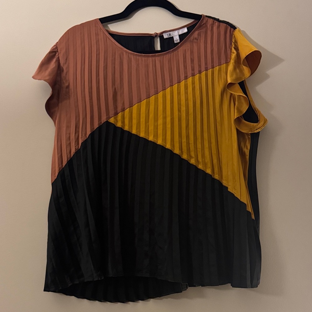 DR2 Colorblock Pleated Ruffle Sleeve Blouse - Black, Mustard & Rust